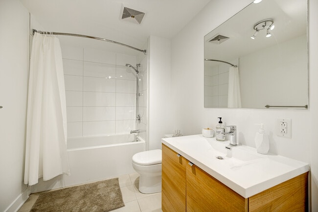 Building Photo - Shaughn Apartments