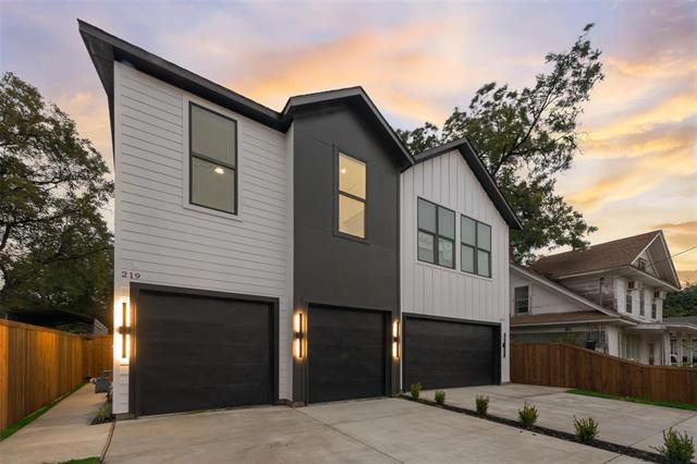 Foto del edificio - 219 W Yarmouth St