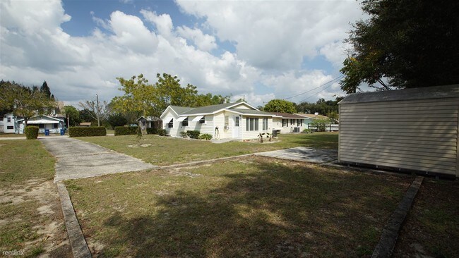 Building Photo - 543 Nasturtium Ave