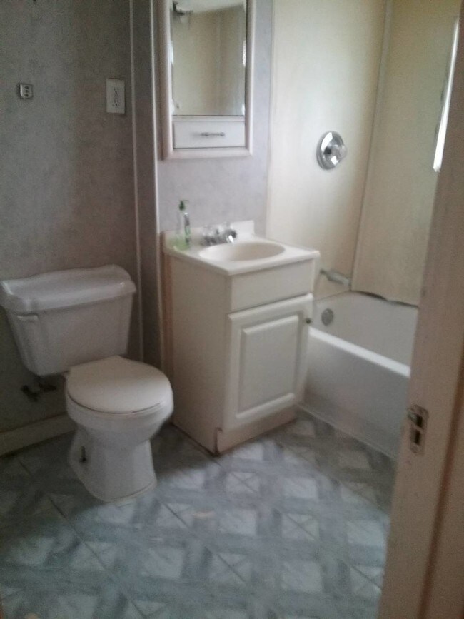 Foto del edificio - 2306 Schrage Ave