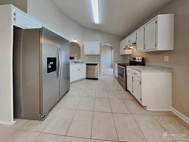 Building Photo - 2116 Blackberry Circle Auburn GA