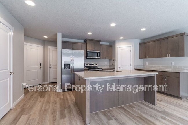 Foto del edificio - 4803 NE 37th Ct