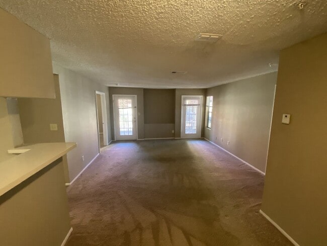 Photo - Large 2 bedroom 2 bath Condo