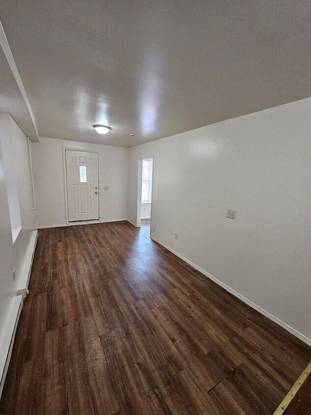 Foto principal - 2031-2033-2033 S 15th Pl
