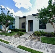 Building Photo - 1433 Ozark Ave
