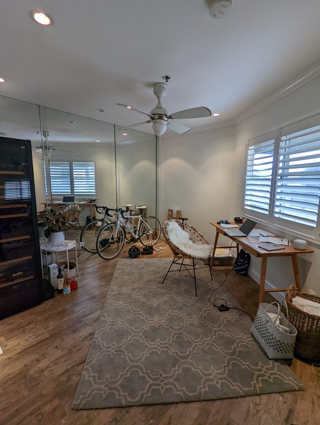 Second bedroom or office - 430 Lake St