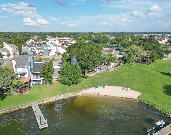 Foto del edificio - 11417 Windlass Ln