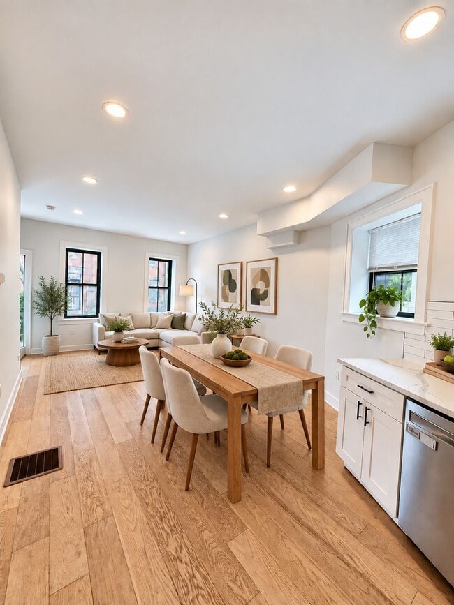 Building Photo - Rooftop Deck Living in Fishtown — Spacious 3-Bed, 2-Bath Home for Rent