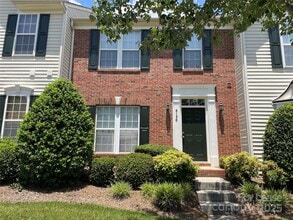 Building Photo - 8130 Bridgegate Dr