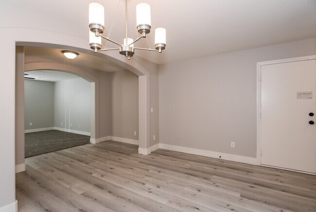 Foto del edificio - 6002 Aripeka St