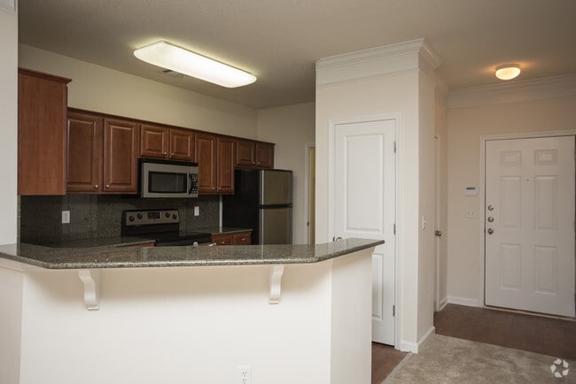 2BR, 2BA - 1,463 SF - Greystone Falls