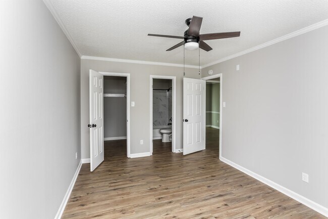 Building Photo - 6471 Frosty Leaf Dr