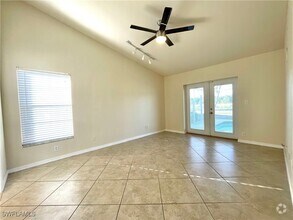 Building Photo - 12781 Eagle Pointe Cir