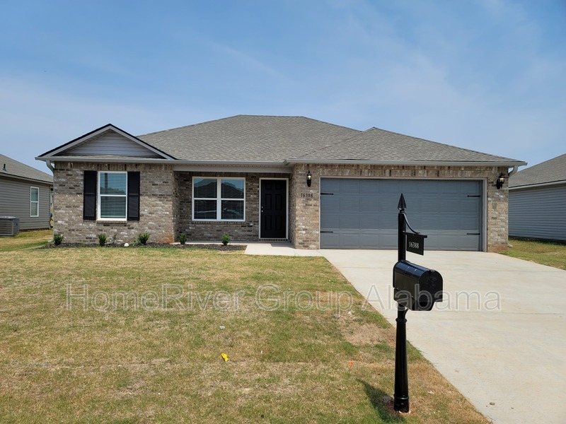 Primary Photo - 16388 Seminole Dr