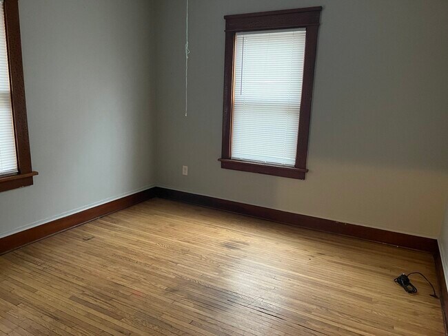 Foto del edificio - 906 Lebanon St