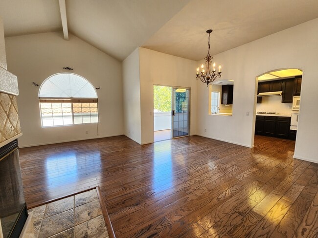 Building Photo - 1874 Matin Cir