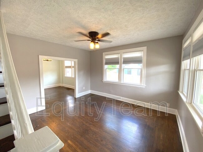 Building Photo - 4227 Virginia Ave