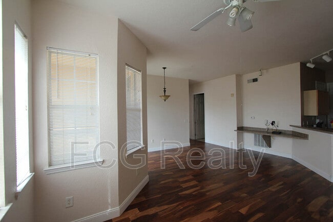 Building Photo - 617 Terrace Ridge Cir
