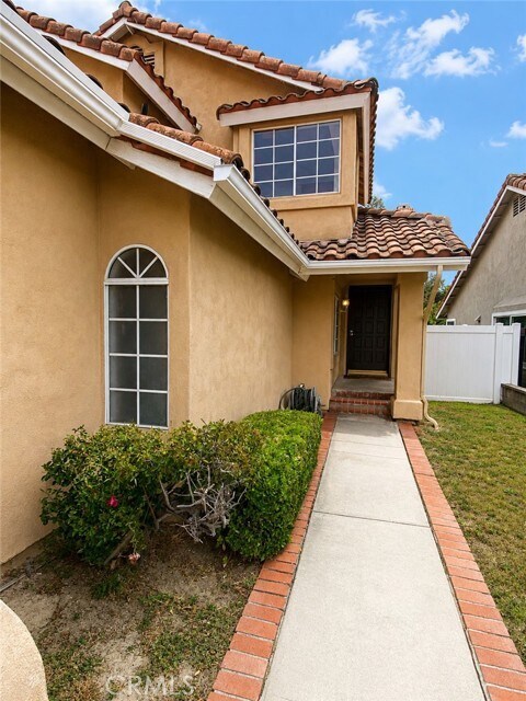 Foto del edificio - 15583 Oak Springs Rd