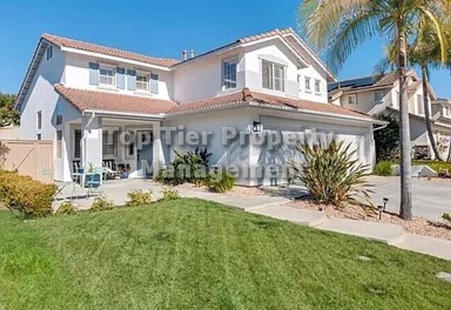 Foto del edificio - ***Gorgeous, Renovated 5 bed / 3 bath / 2,...