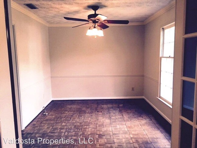 Foto del edificio - 2301 Park Ln