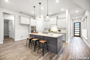 Foto del edificio - 429 Juana Wy