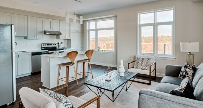 Building Photo - Mapleton