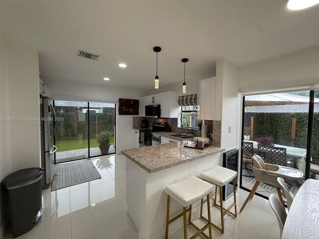 Foto del edificio - 6916 SW 127th Ct