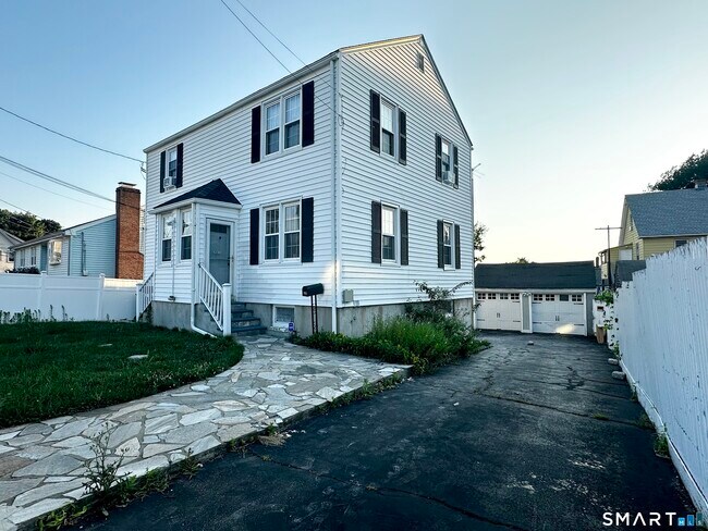 Foto del edificio - 339 Thompson St