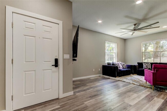 Foto del edificio - 14141 Citrus Crest Cir