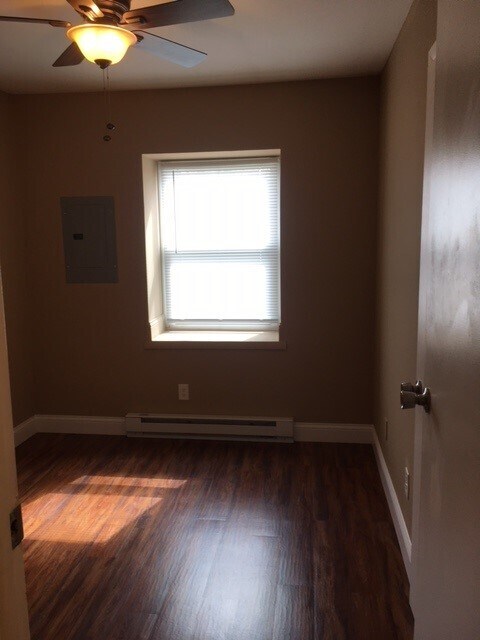 Bedroom 1 - 1395 E Market St