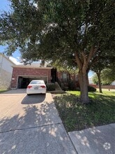 Building Photo - 2604 Orsobello Pl