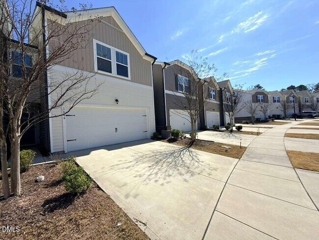 Building Photo - 1646 Clayfire Dr.