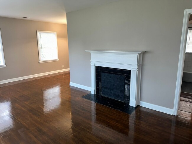 Foto del edificio - 2 Bedroom Home Near NoDa & Plaza Midwood!