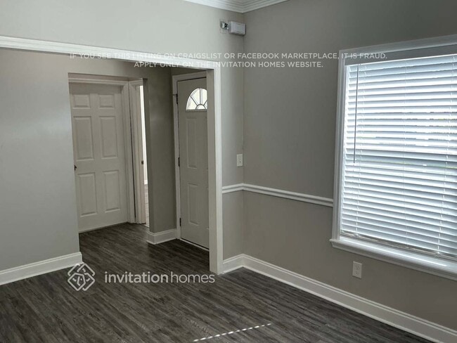 Foto del edificio - 2346 Somerset Rd