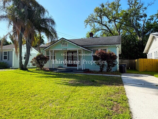 Foto del edificio - 4718 Ramona Blvd