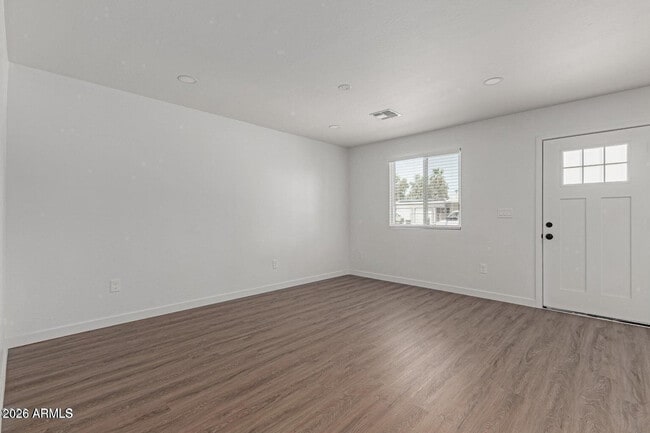 Foto del edificio - 616 S 96th Pl