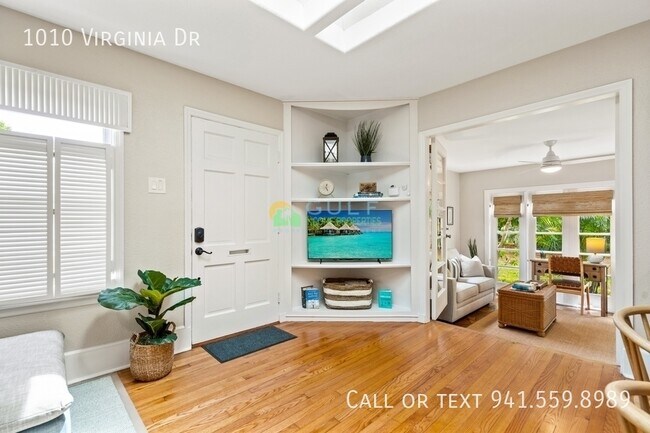 Photo - 1010 Virginia Dr House