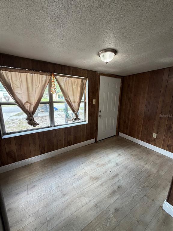 Building Photo - 443 McFall Ave