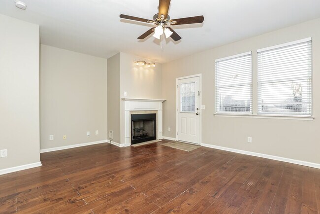 Foto del edificio - 1850 Wild Oaks Ct