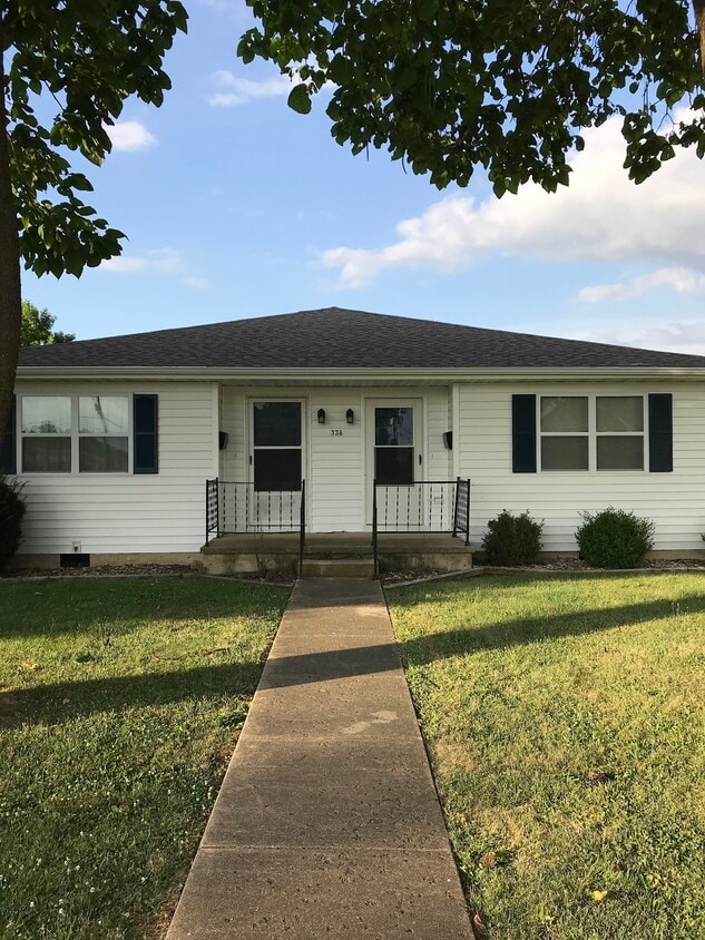 Primary Photo - 336 N Adams Ave
