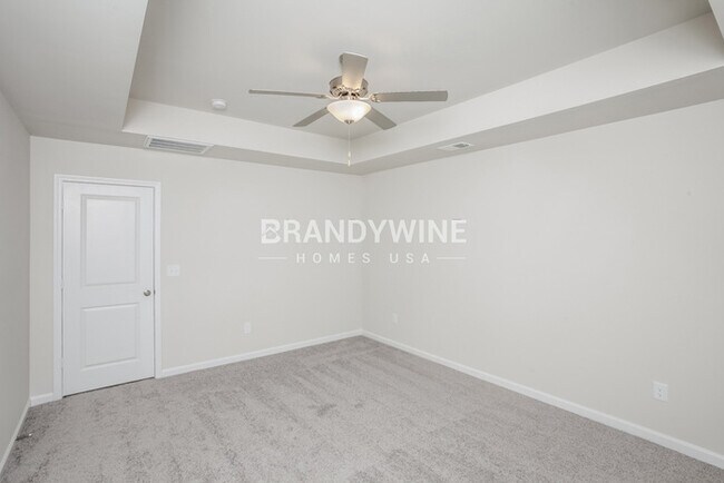 Building Photo - One Month of FREE RENT!