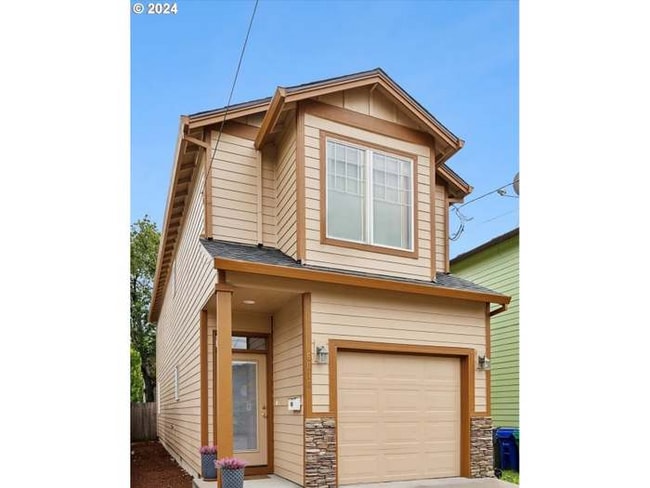 Building Photo - 6018 SE Malden St