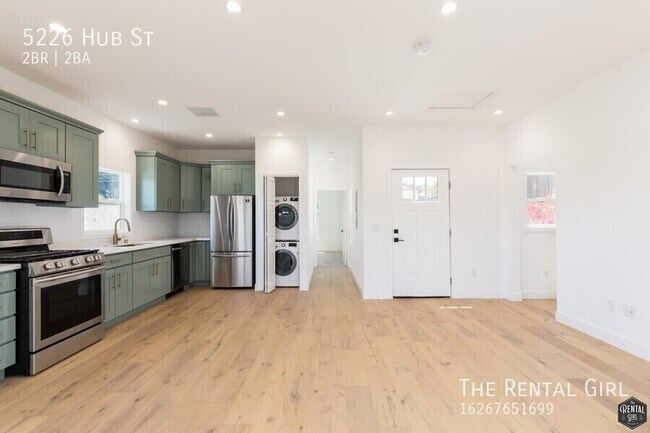 Foto del edificio - 5226 Hub St