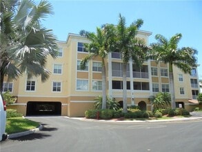 Building Photo - 255 West End Dr