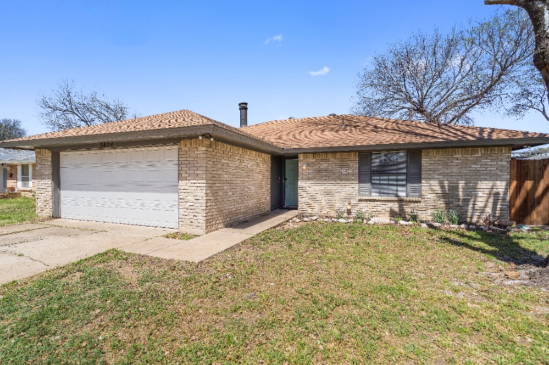 Photo - 2804 S Meadow Dr