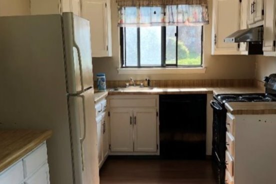 Kitchen - 83 Briarcliff Dr S