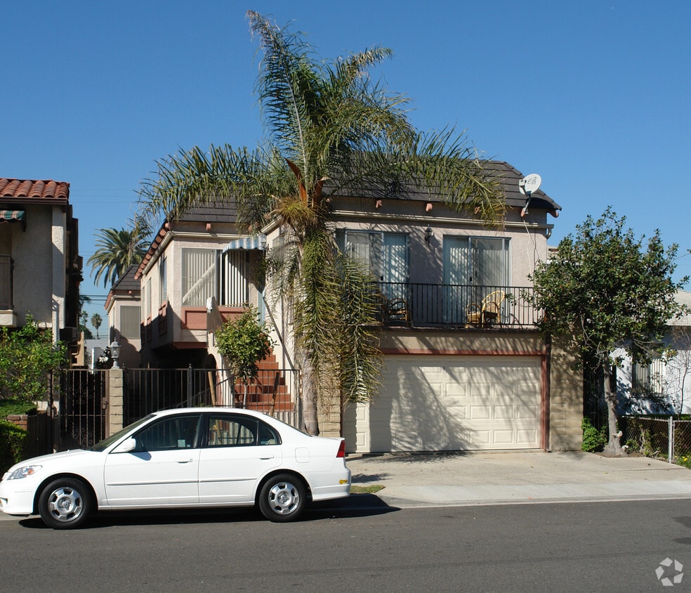 Primary Photo - 129 11th St