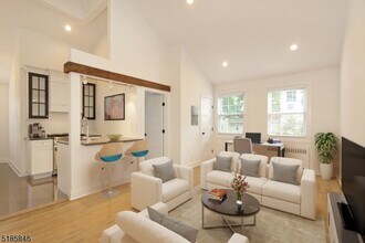 Building Photo - 380 Claremont Ave