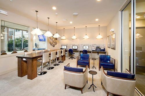 Foto del edificio - 2415 Fondren Rd